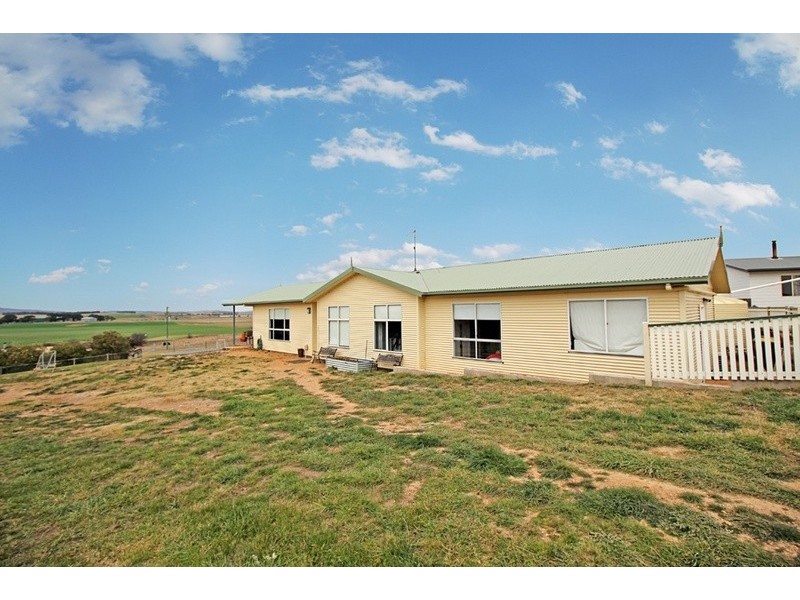 19 Rosebery Street, Tarago NSW 2580