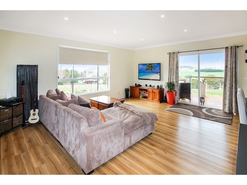 19 Rosebery Street, Tarago NSW 2580