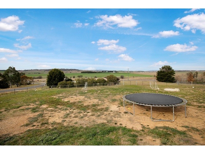 19 Rosebery Street, Tarago NSW 2580