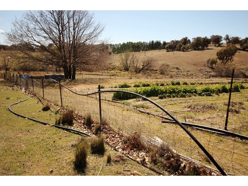 192 Doust Road, Lake George NSW 2581