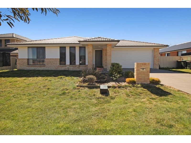 48 Hereford Street, Bungendore NSW 2621 Gilbert Real Estate Sold