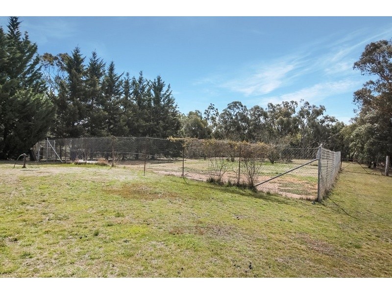 74 Clare Lane, Bungendore NSW 2621