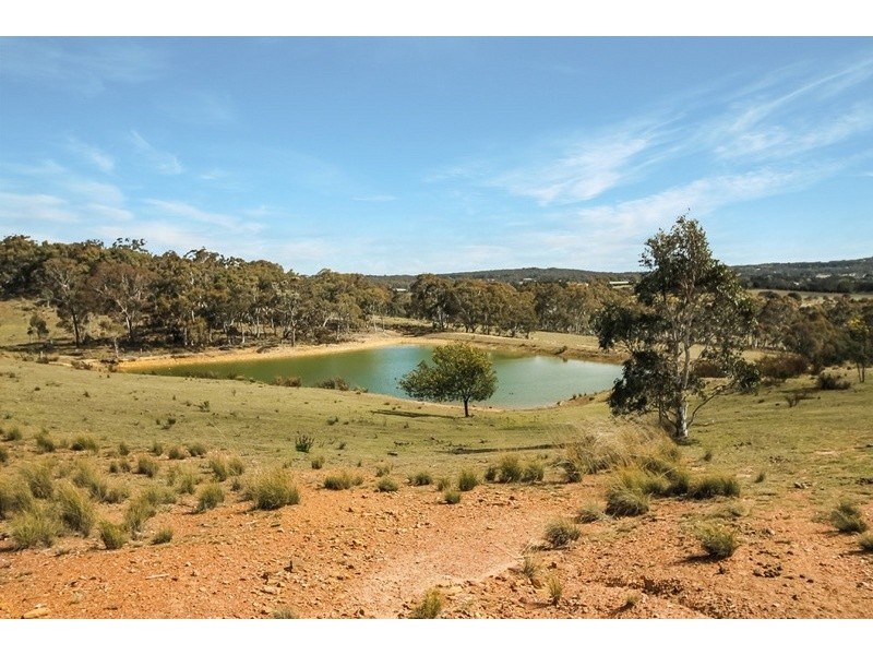 74 Clare Lane, Bungendore NSW 2621