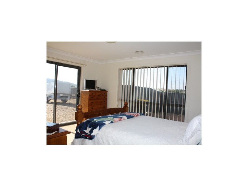 1 Donoghoe Place, Bungendore NSW 2621