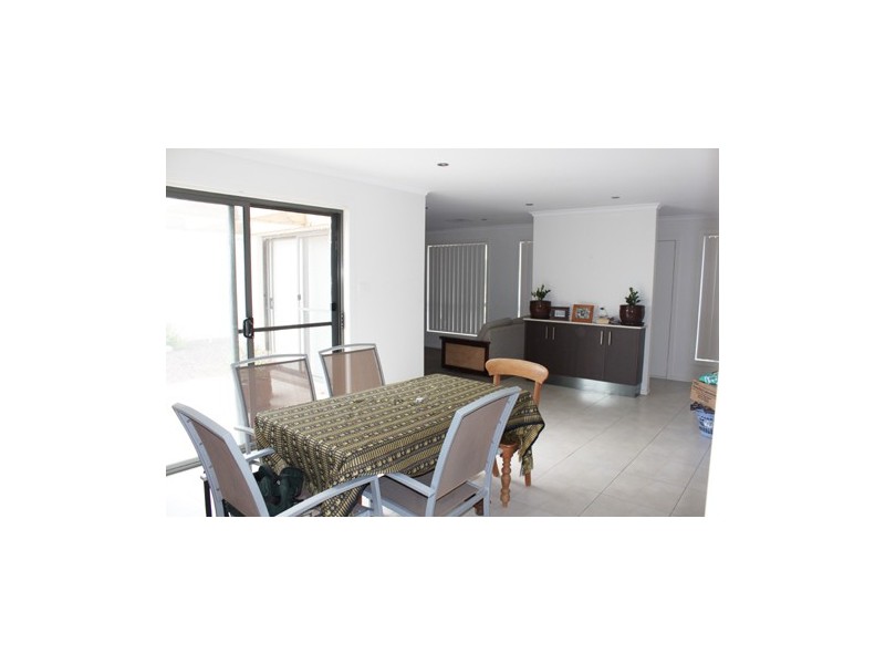 8/4-6 Mcmahon Drive, Bungendore NSW 2621