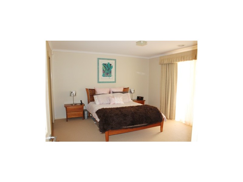 1 Larmer Street, Bungendore NSW 2621