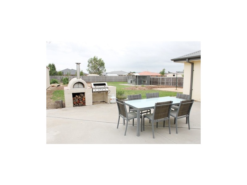 20 Ashby Drive, Bungendore NSW 2621