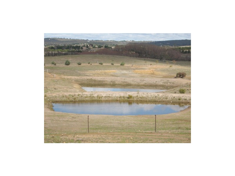 42 Snowgum Lane, Bywong NSW 2621