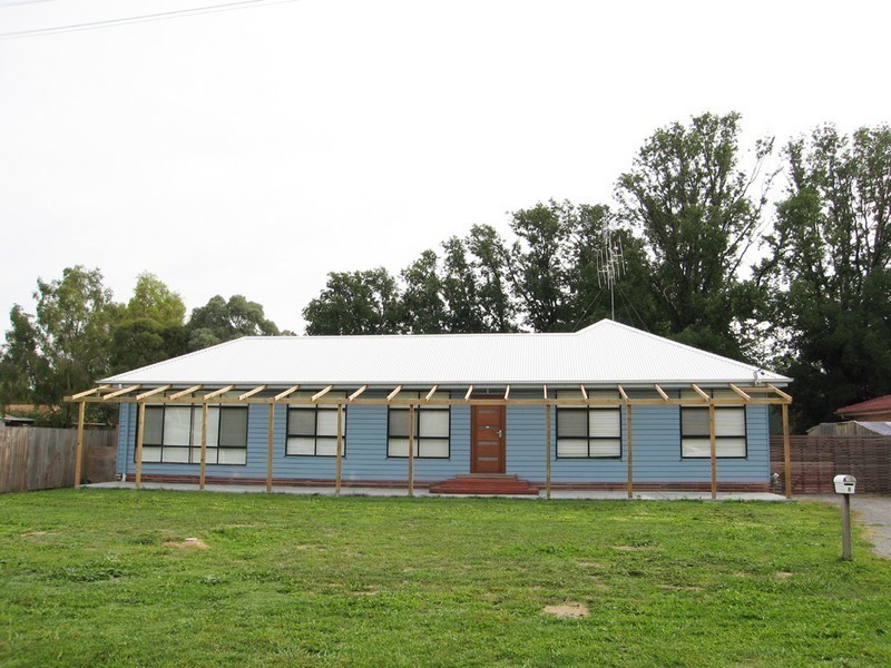 8 Rutledge Street, Bungendore NSW 2621