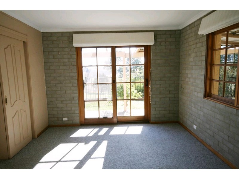 104 Brooks Road, Bywong NSW 2621
