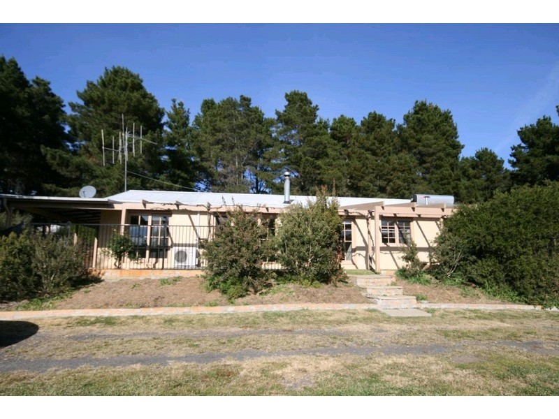 104 Brooks Road, Bywong NSW 2621