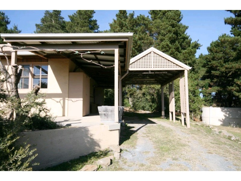 104 Brooks Road, Bywong NSW 2621