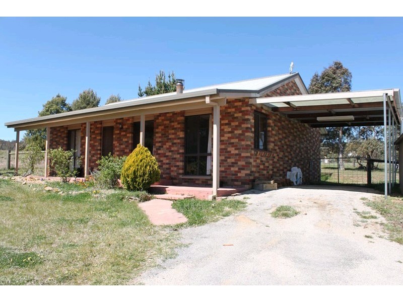 92A Weeroona Drive, Wamboin NSW 2620