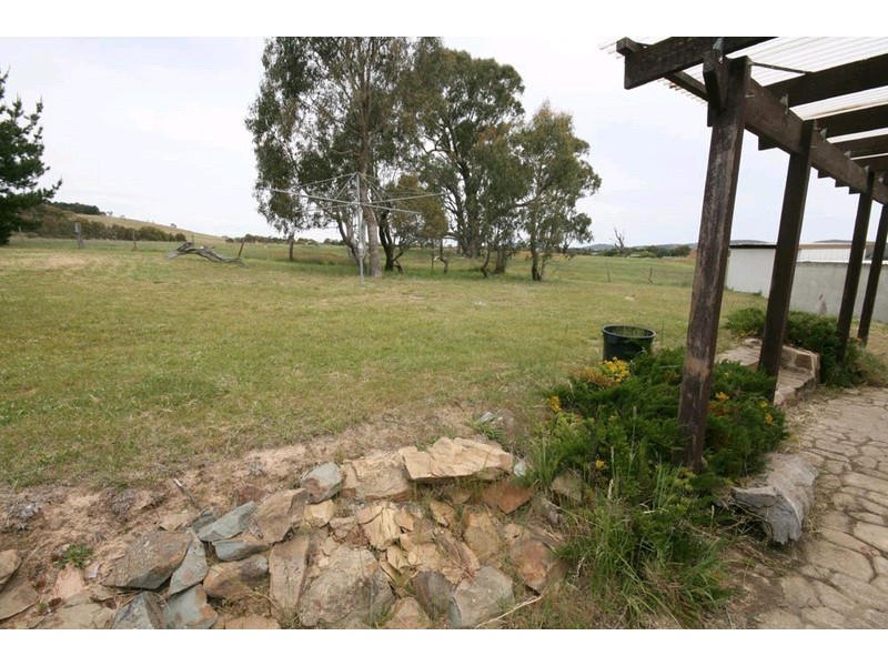 92A Weeroona Drive, Wamboin NSW 2620