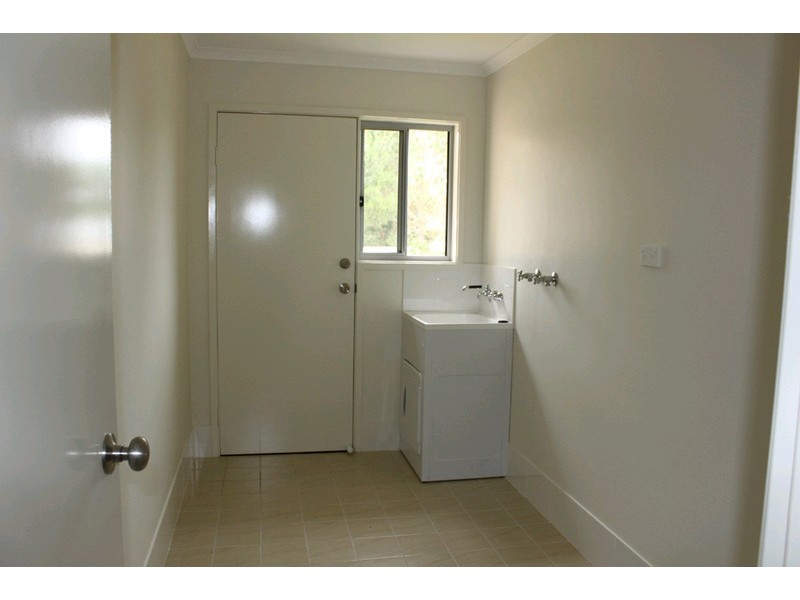 16 Angus Place, Bungendore NSW 2621