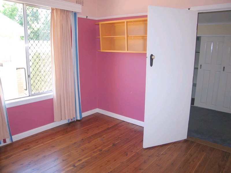 76 Stornaway Road, Queanbeyan NSW 2620