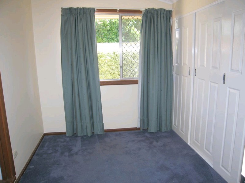 76 Stornaway Road, Queanbeyan NSW 2620