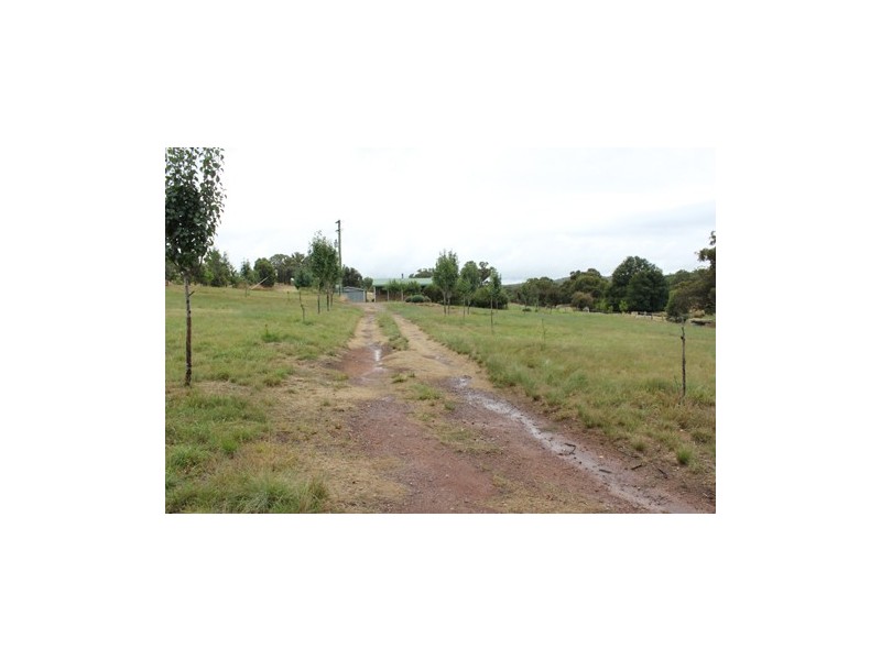 39 Brooks Creek Lane, Gundaroo NSW 2620