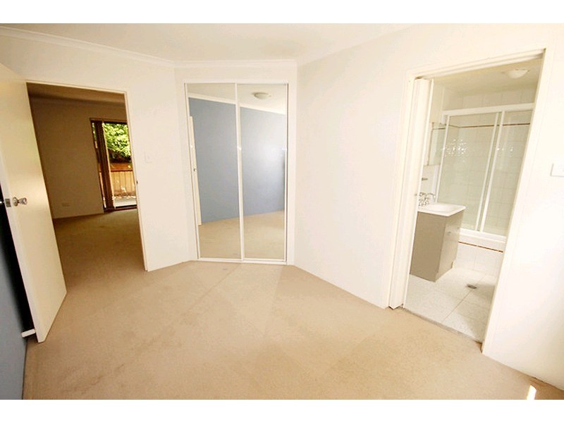 5/5 Mowatt Street, Queanbeyan East NSW 2620