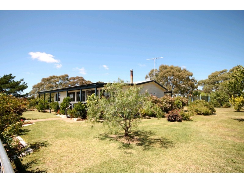 76 MALUA Lane, Mount Fairy NSW 2580