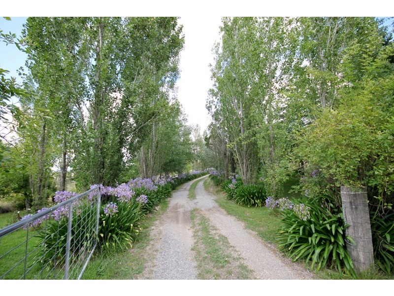 76 MALUA Lane, Mount Fairy NSW 2580