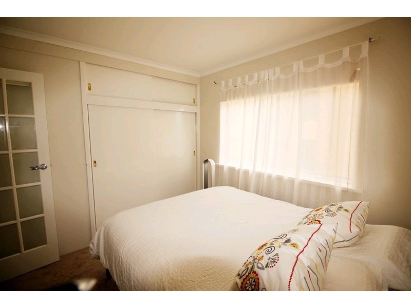 2/5 Davison Street, Crestwood NSW 2620