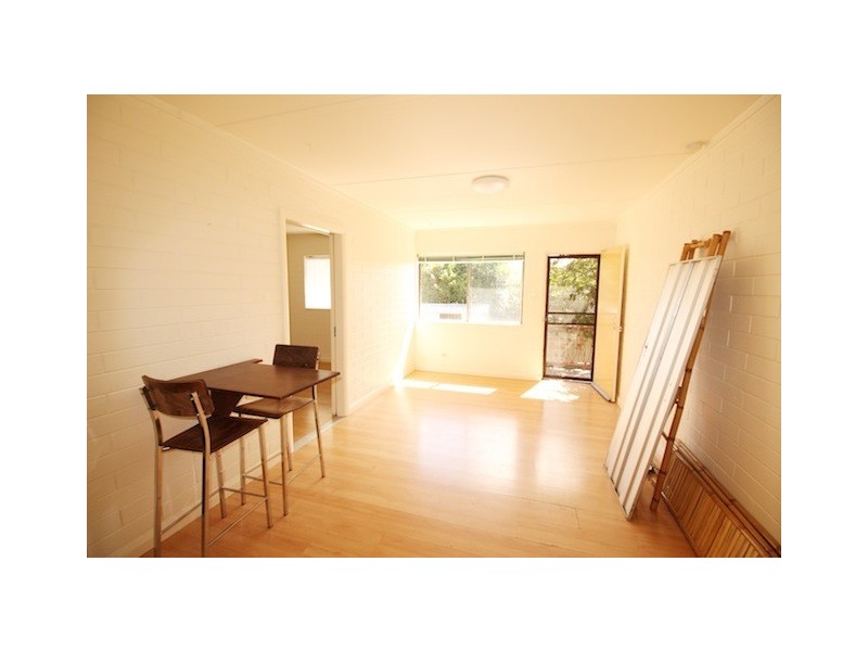 5/84 Tharwa Road, Queanbeyan NSW 2620