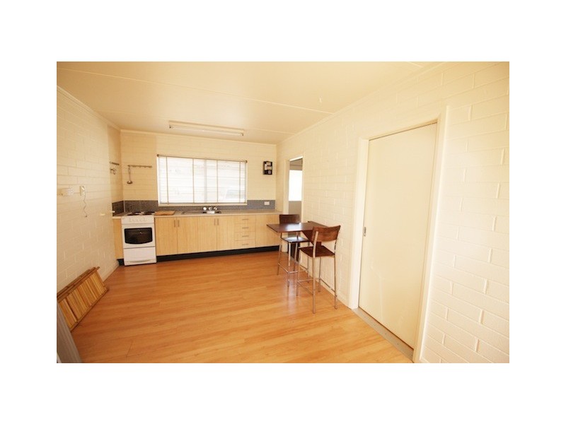 5/84 Tharwa Road, Queanbeyan NSW 2620