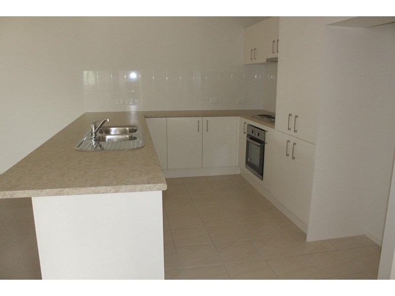 16 Angus Place, Bungendore NSW 2621