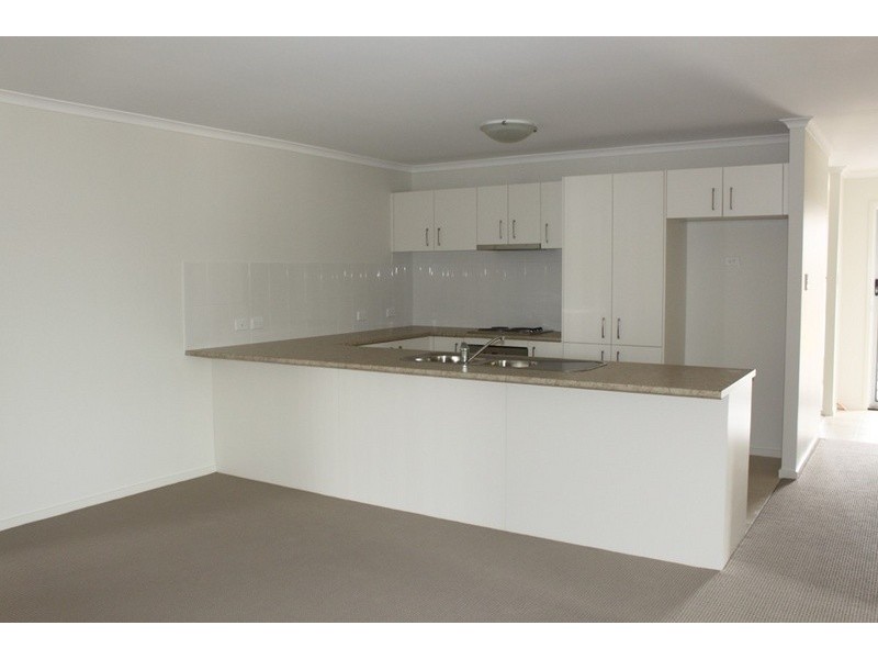 16 Angus Place, Bungendore NSW 2621