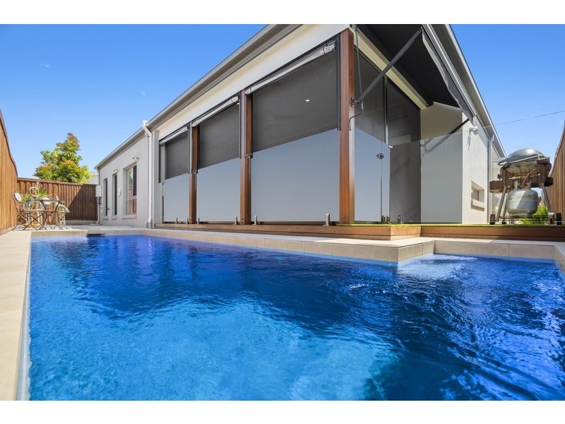 11 Silky Oak Court, Peregian Springs QLD 4573