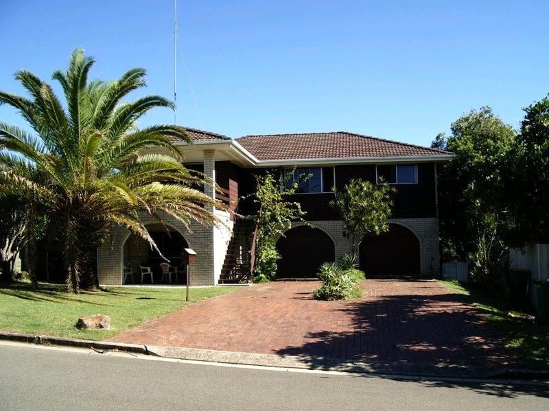 59 Orealla Crescent, Sunrise Beach QLD 4567