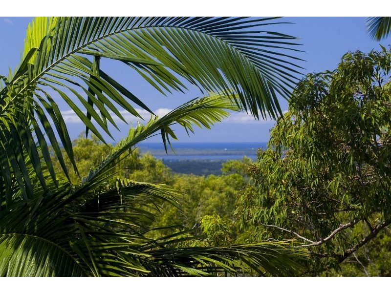 343-347 Sunrise Road, Doonan QLD 4562