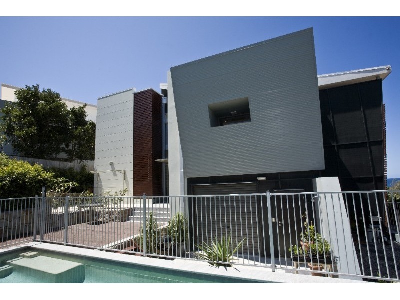 2/512 David Low Way, Castaways Beach QLD 4567