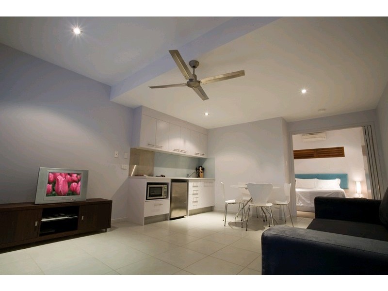 2/129 Noosa Parade, Noosaville QLD 4566