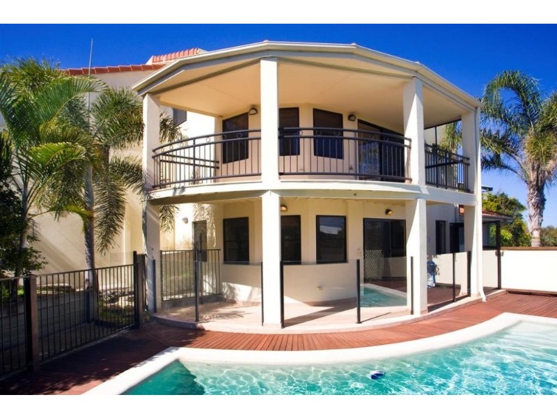 52 Driftwood Drive, Castaways Beach QLD 4567