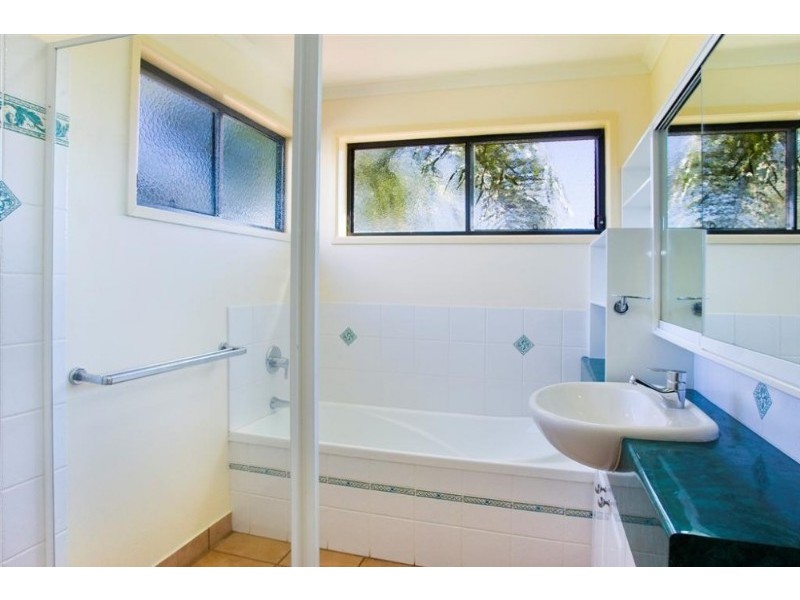 52 Driftwood Drive, Castaways Beach QLD 4567