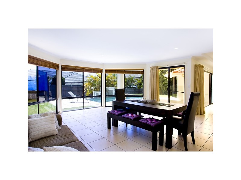 5 Gracemere Boulevard, Peregian Springs QLD 4573