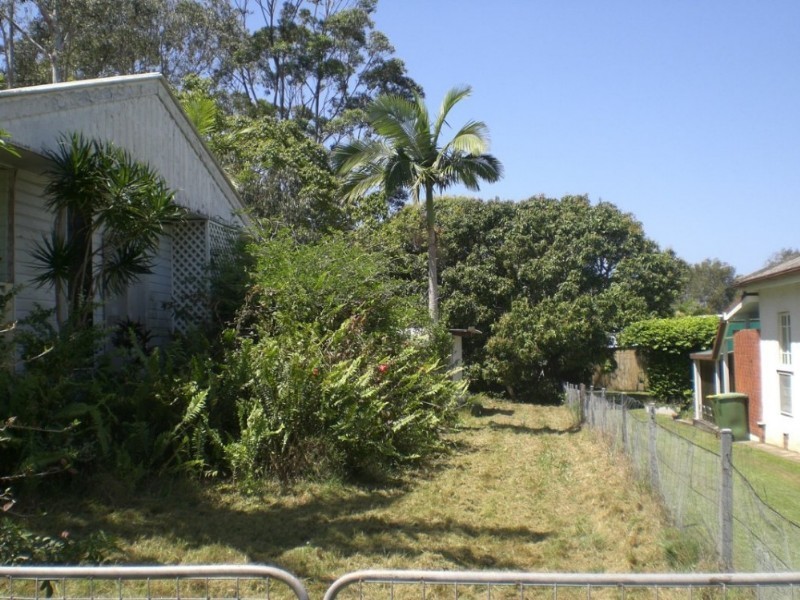 23-25 Myles Street, Tewantin QLD 4565