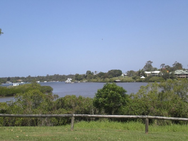 23-25 Myles Street, Tewantin QLD 4565