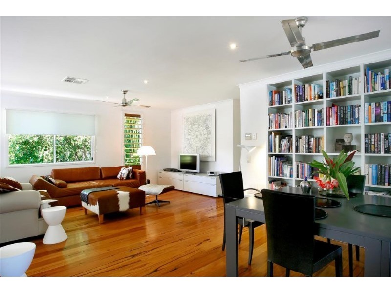 25 Currawong Street, Noosa Heads QLD 4567