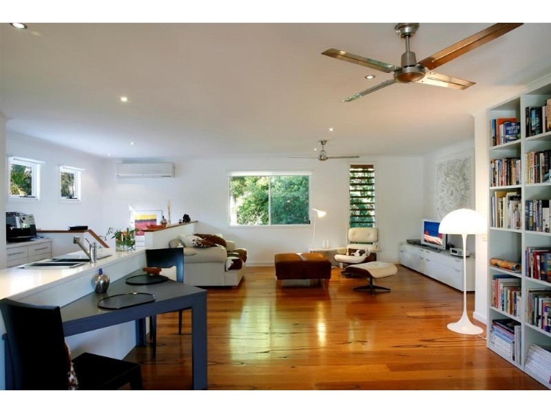 25 Currawong Street, Noosa Heads QLD 4567