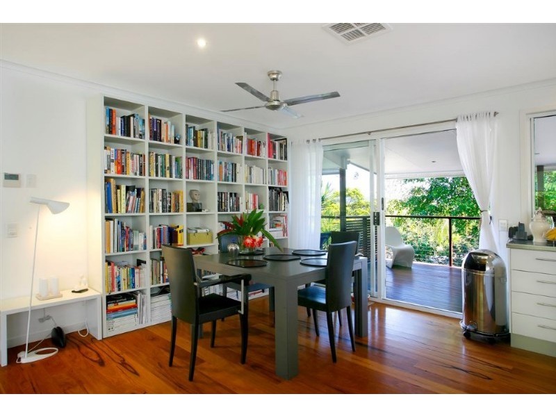 25 Currawong Street, Noosa Heads QLD 4567