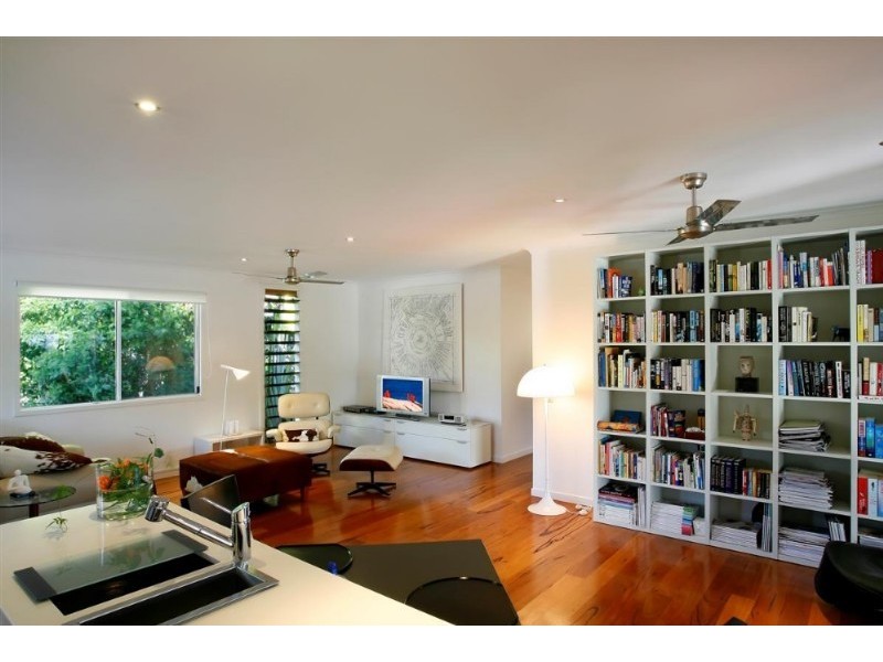 25 Currawong Street, Noosa Heads QLD 4567