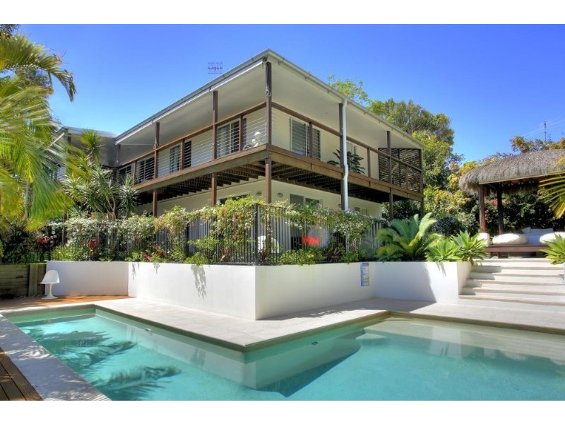 25 Currawong Street, Noosa Heads QLD 4567
