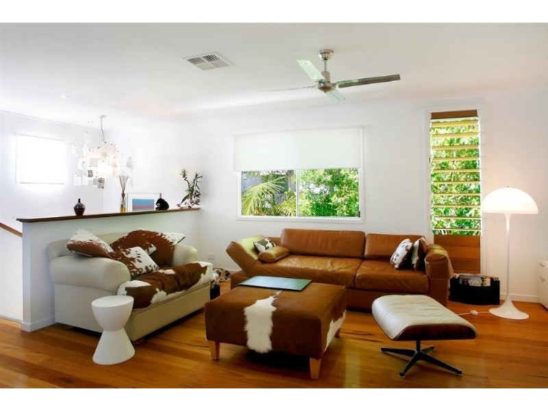 25 Currawong Street, Noosa Heads QLD 4567