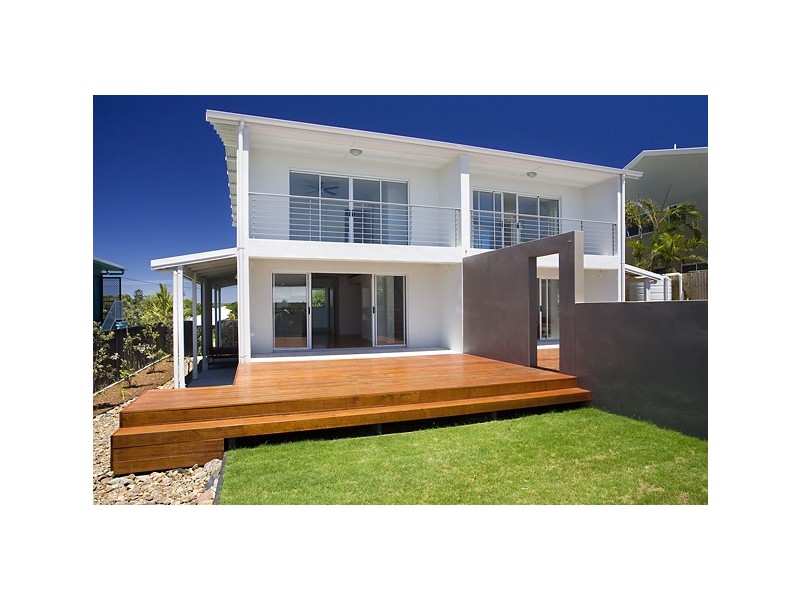 2/20 Orealla Crescent, Sunrise Beach QLD 4567