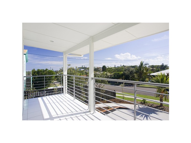 2/20 Orealla Crescent, Sunrise Beach QLD 4567