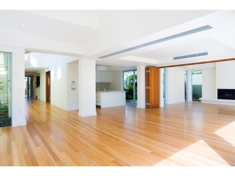 747/61 Noosa Springs Drive, Noosa Heads QLD 4567