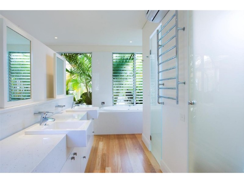 747/61 Noosa Springs Drive, Noosa Heads QLD 4567